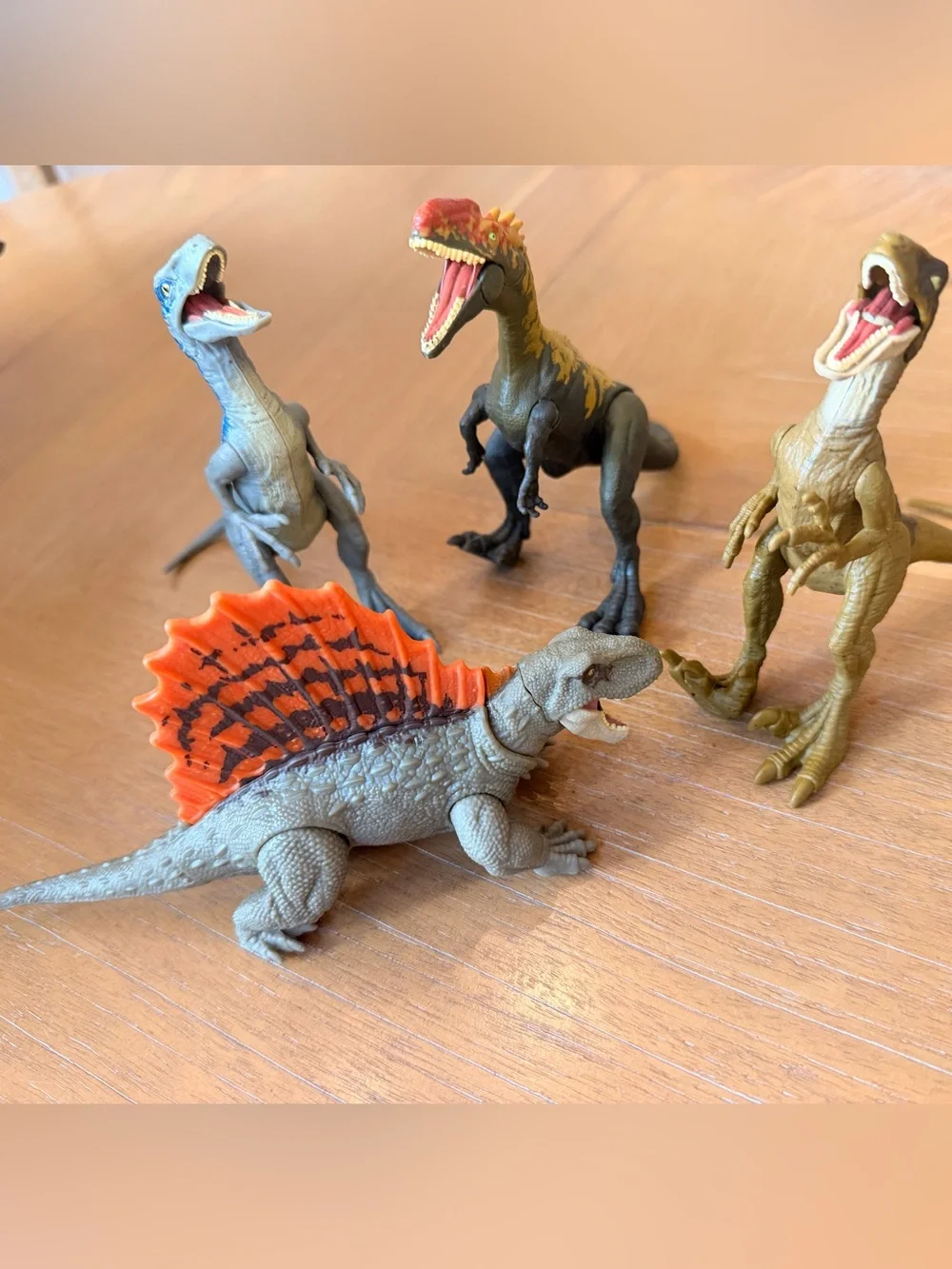 Jurassic World Fallen Kingdom Dinosaur Toy Figure Lot 4pcs, 2021